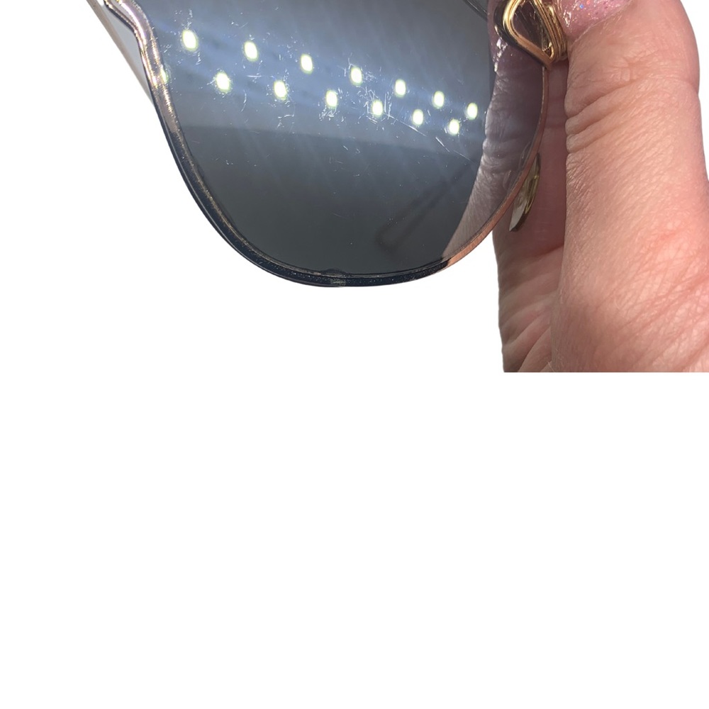Unique wire-wrapped sunglasses. 😎 - Picture 5 of 9